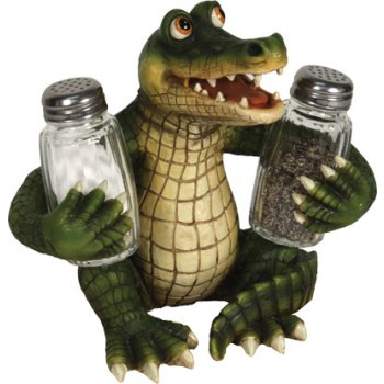 Alligator Salt & Pepper Shaker set