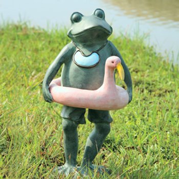 Beach Frog with Flamingo Friend