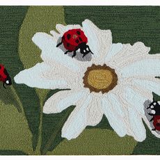 Liora Manne Frontporch Ladybugs Indoor/Outdoor Rug Green 24"x36"