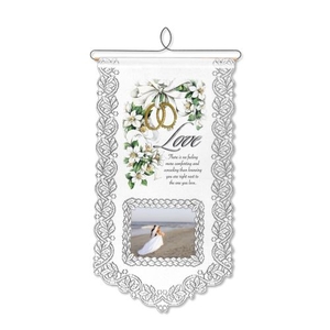 Love Wall Hanging, White