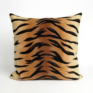 Liora Manne Visions I Tiger Indoor/Outdoor Pillow Brown 20" Square